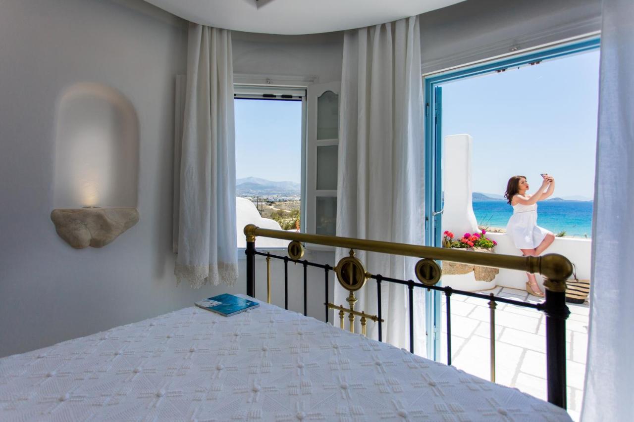Naxian Riviera Exclusive Seafront Suites, Junior Suite 아기오스프로코피오스 외부 사진