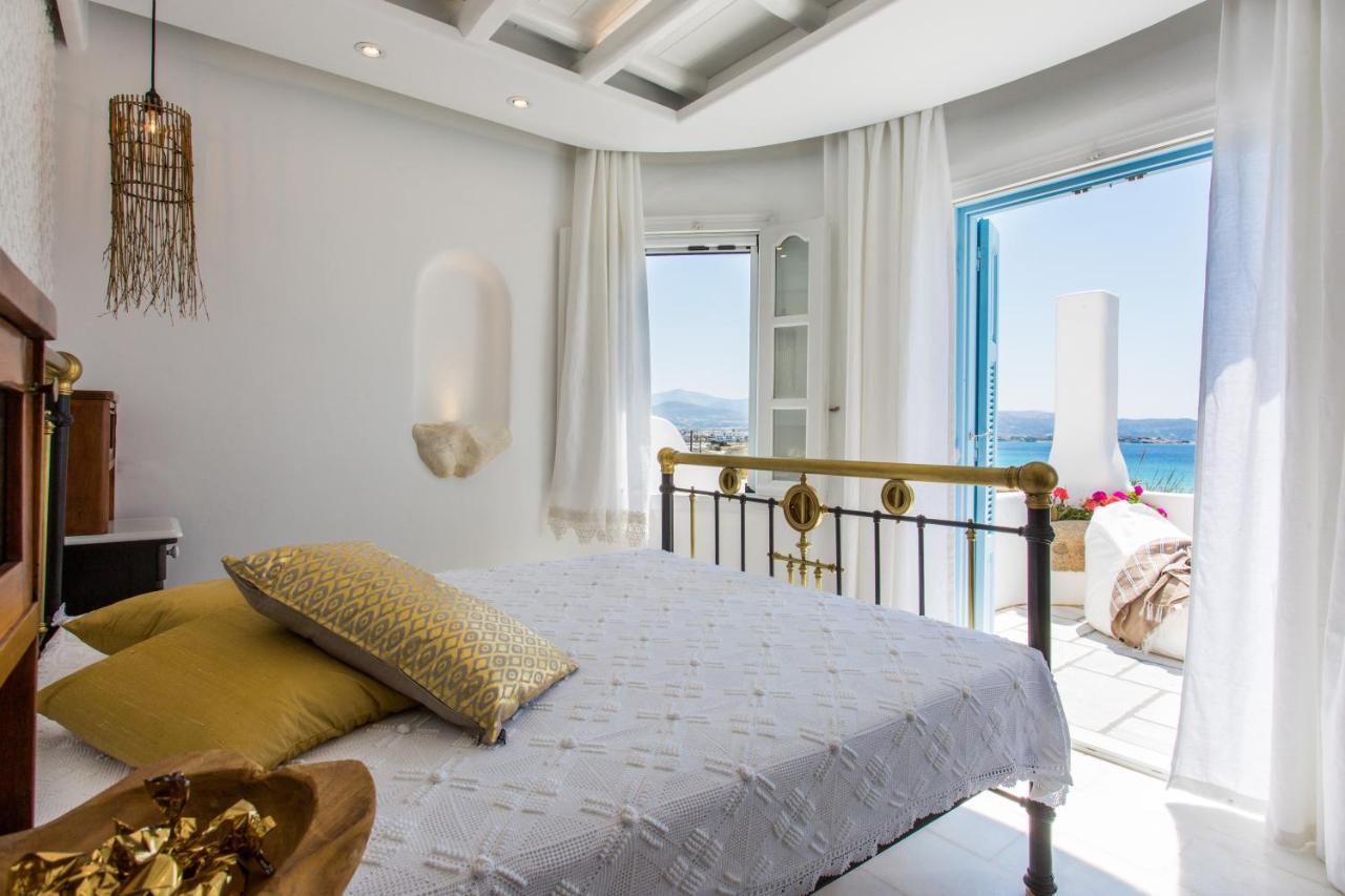 Naxian Riviera Exclusive Seafront Suites, Junior Suite 아기오스프로코피오스 외부 사진