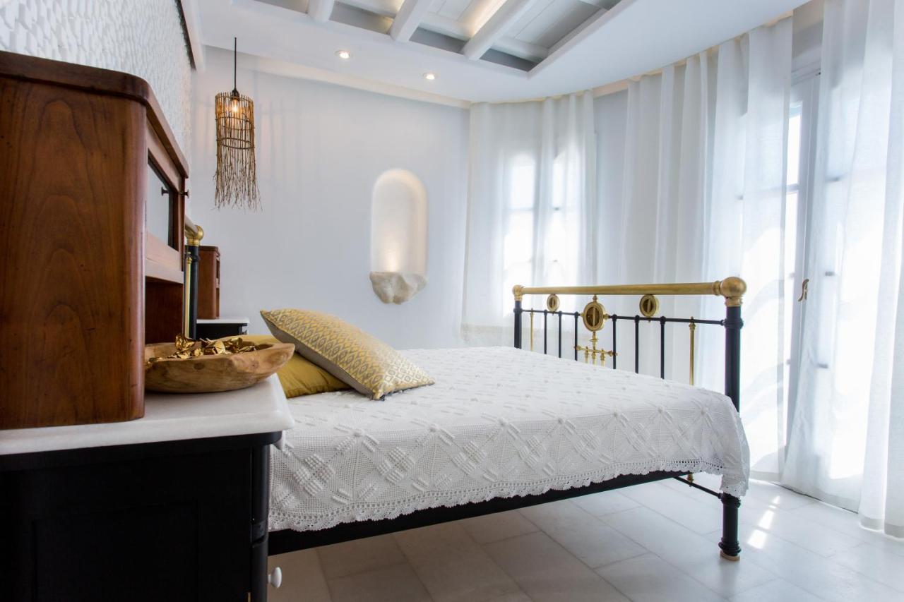 Naxian Riviera Exclusive Seafront Suites, Junior Suite 아기오스프로코피오스 외부 사진